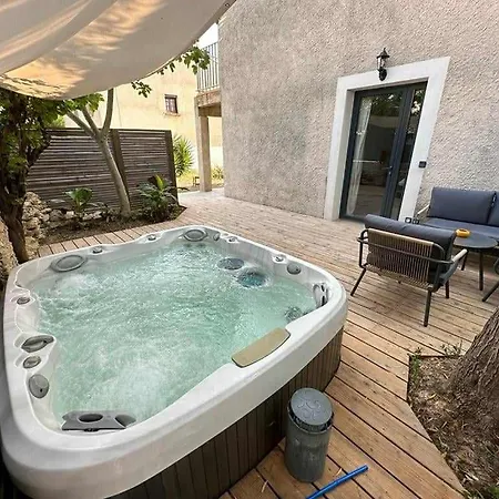 Maison A Deux Pas Des Plages Avec Jardin, Terrasses Et Spa. Meze Exterior photo